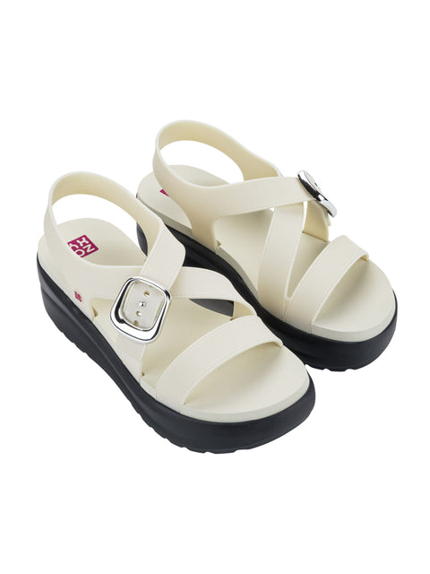 Zaxy Flow Up Sandal - Off White/Black